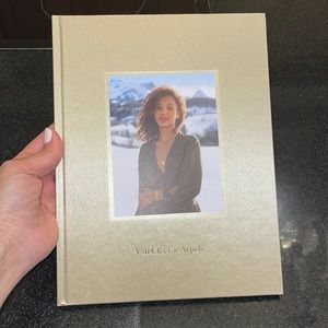 Van Cleef & Arpel 2022 holiday catalog